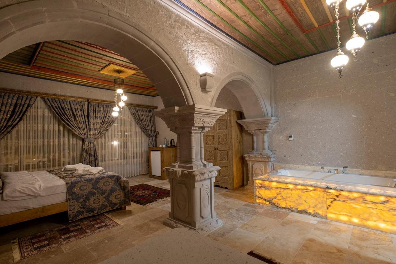 גורמה Underground Cave Suites Hotel מראה חיצוני תמונה