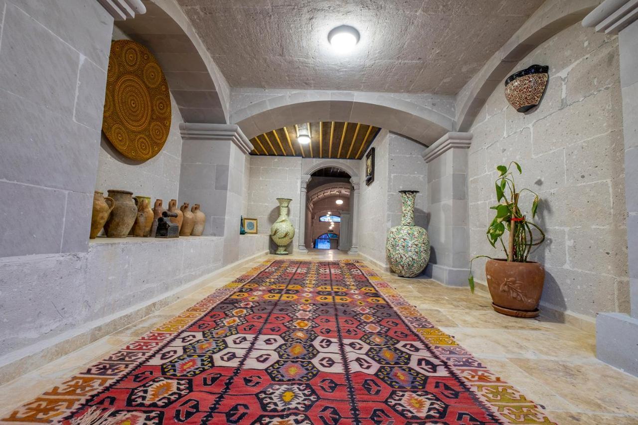 גורמה Underground Cave Suites Hotel מראה חיצוני תמונה