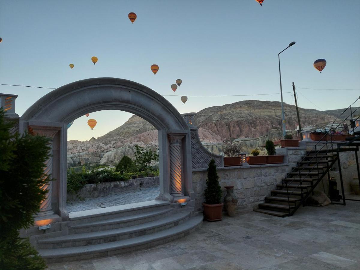 גורמה Underground Cave Suites Hotel מראה חיצוני תמונה