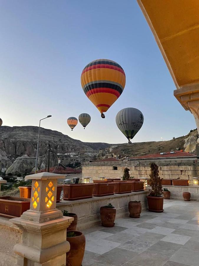 גורמה Underground Cave Suites Hotel מראה חיצוני תמונה