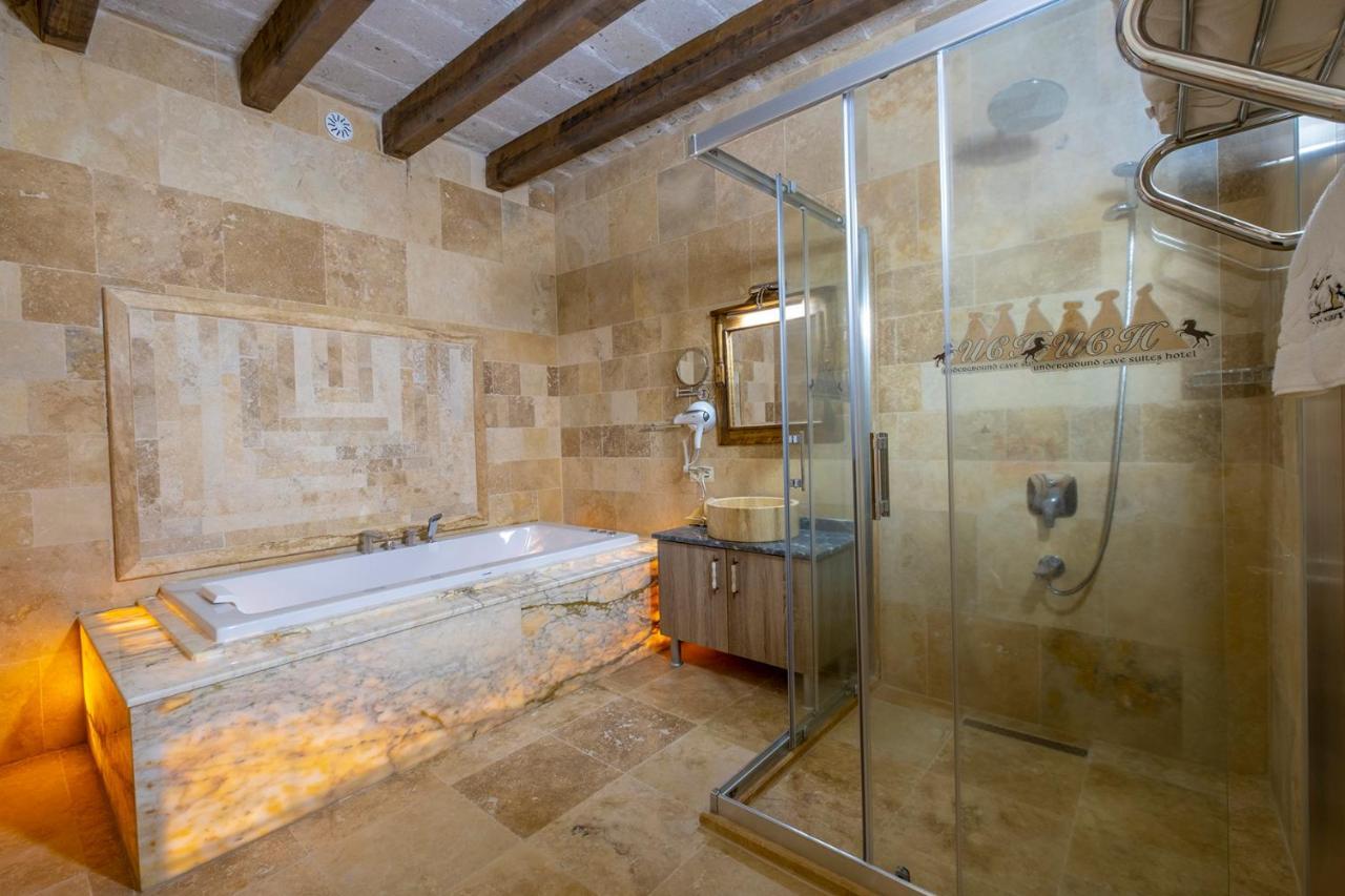 גורמה Underground Cave Suites Hotel מראה חיצוני תמונה